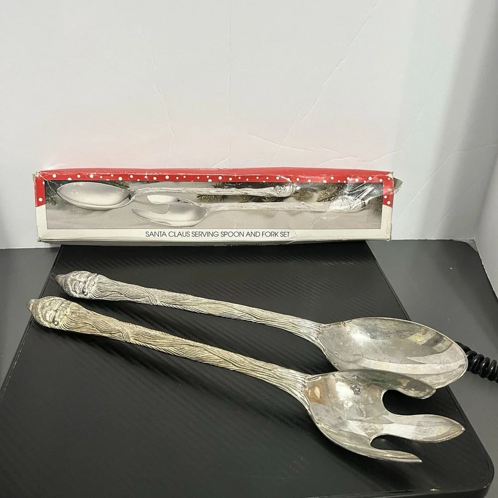 International Silver Silverplated Santa‎ Claus Serving Spoon & Fork Christmas